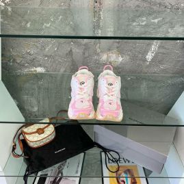 Picture of Balenciaga Shoes Women _SKUfw105928628fw